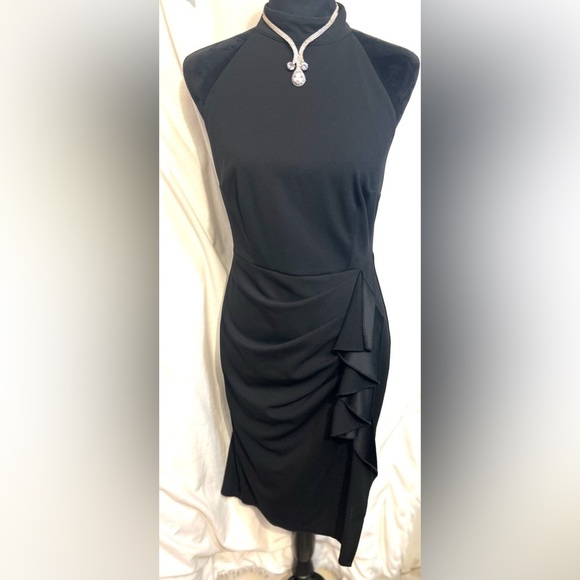 🖤🖤NY&C Gorgeous Sheath Slimming Stretch Halter Neck Dress🖤🖤 - Picture 4 of 16